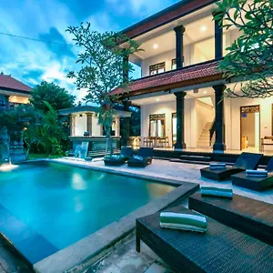 2* Gasthuis Esty House